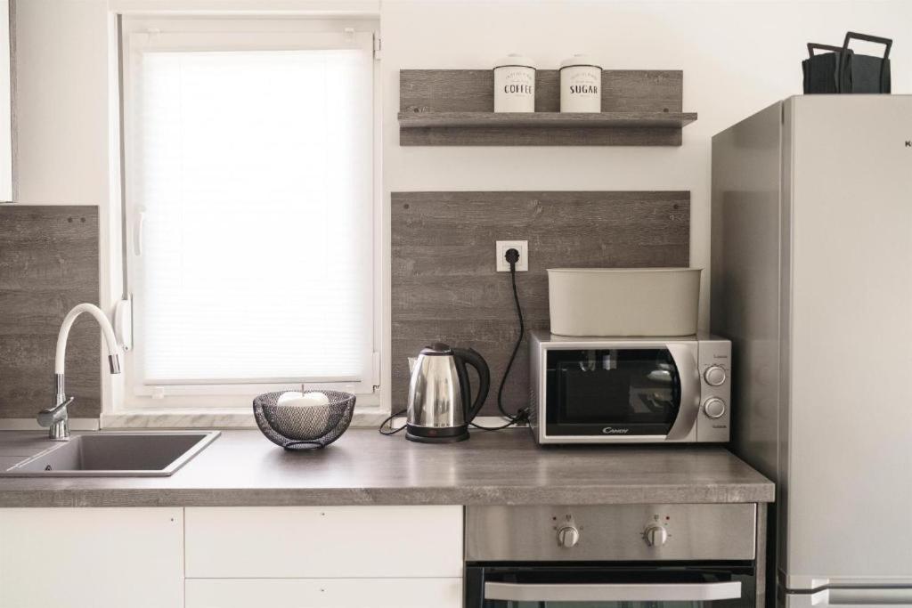 Apartments Dobrenic Βόντιτσε Εξωτερικό φωτογραφία